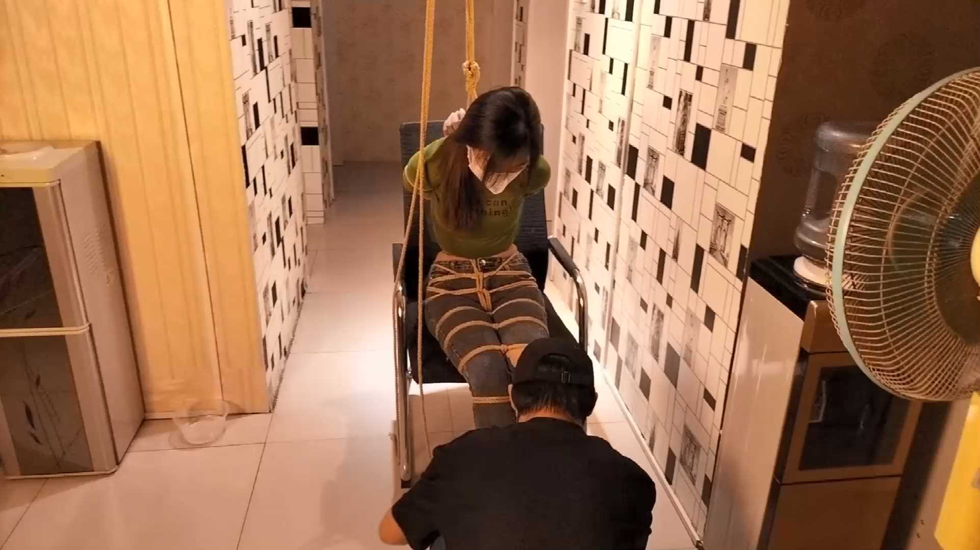 JZWH0018.mp4_snapshot_13.11_[2025.01.13_08.56.10].jpg