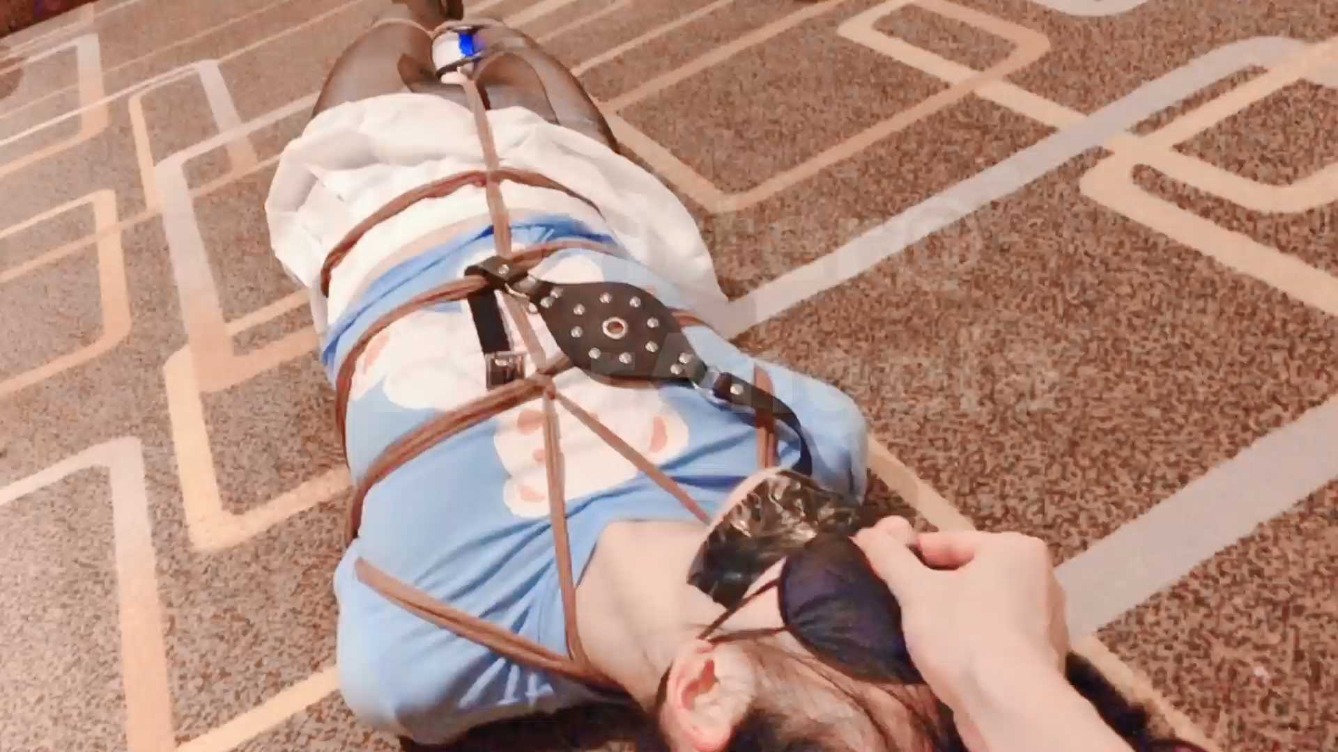 ZWZ057.mp4_snapshot_00.55.21_[2025.01.14_12.21.23].jpg