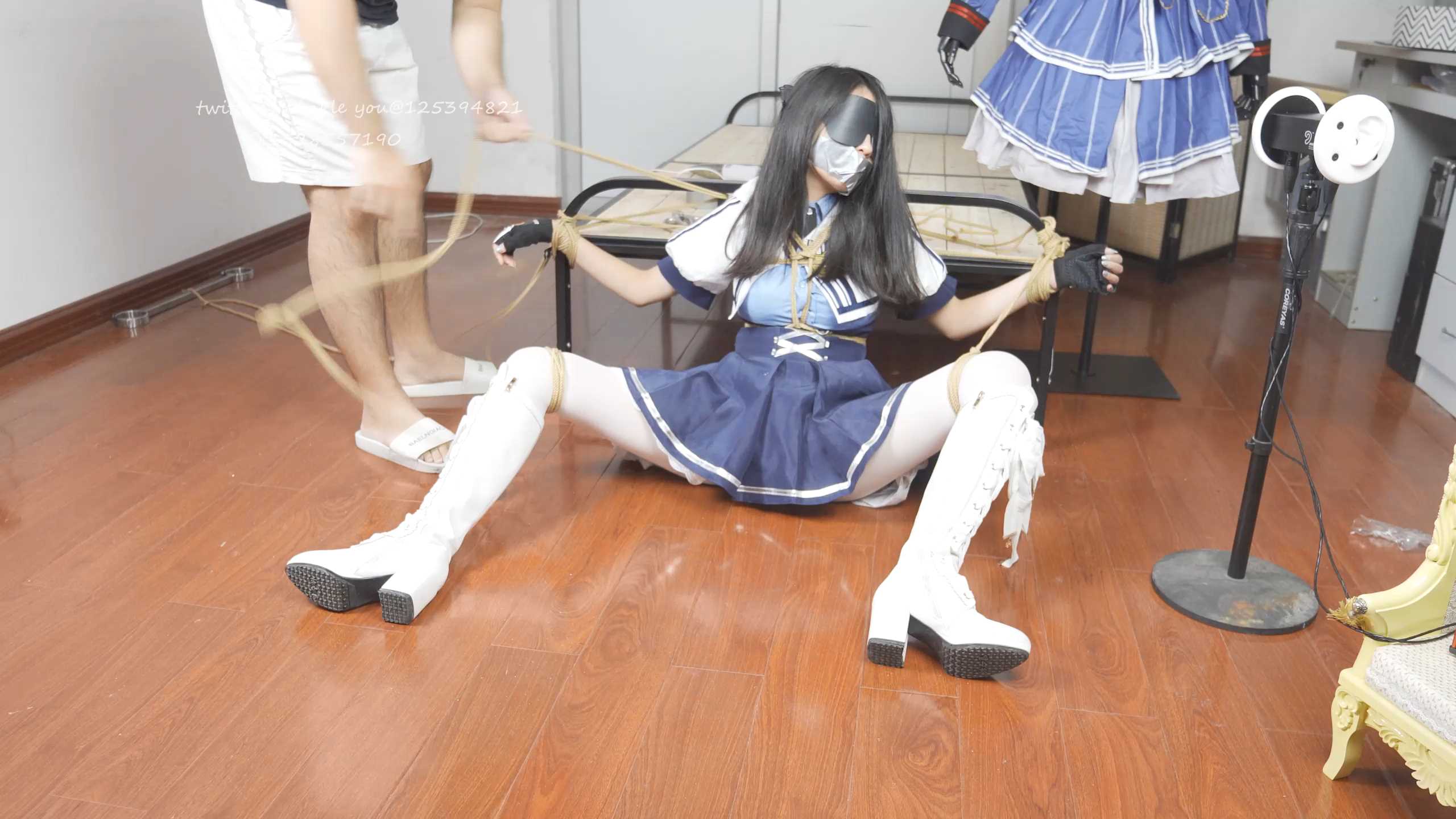 LMXY122.mp4_snapshot_00.11.13_[2025.01.14_16.16.27].jpg
