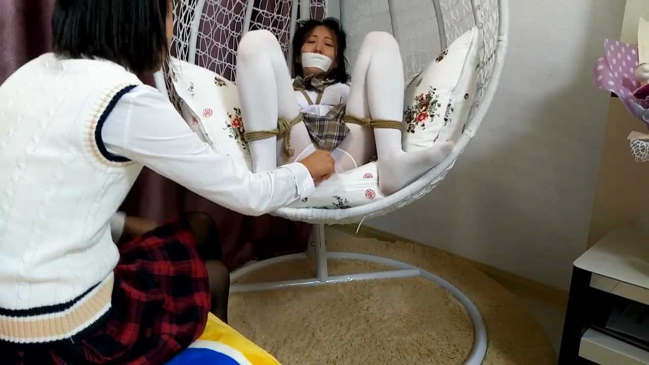 旋律与闺蜜系列 闺蜜情深.mp4_snapshot_17.53_[2025.01.15_19.36.11].jpg