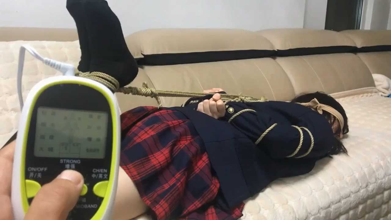 旋律受虐记11 如何说服女友玩SM 根据本人真实经历改编.mp4_snapshot_25.02_[2025.01.1.jpg