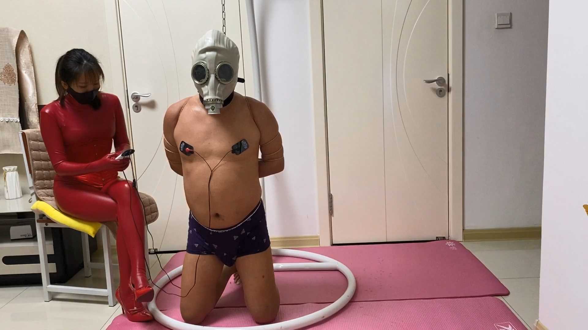 旋律女王02 更凶残的折磨 驷马 负压瓶 电击.mp4_snapshot_29.22_[2025.01.15_19.12.30].jpg