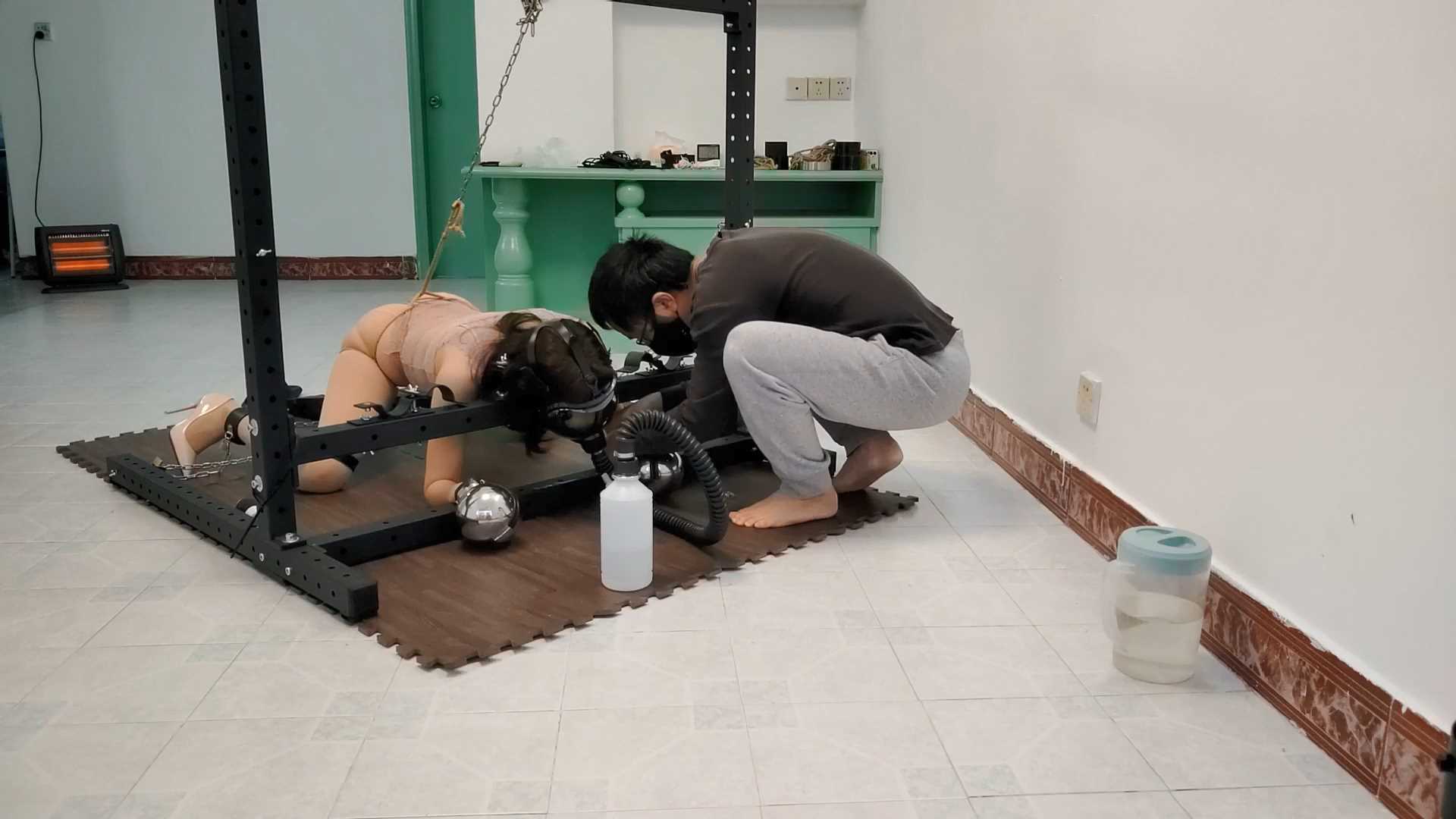 QQYC041.mp4_snapshot_01.05.39_[2025.01.15_18.58.24].jpg