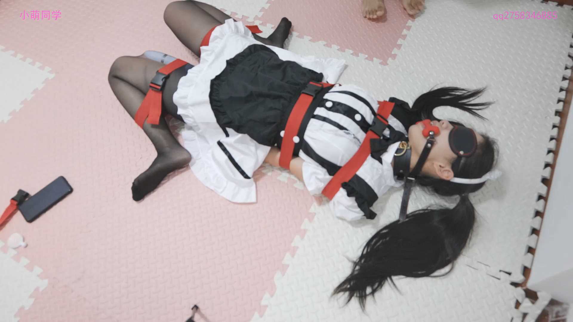XIAOMENG047 双马尾黑丝女仆的蟹腿缚.mp4_snapshot_17.43_[2025.01.15_20.47.56].jpg