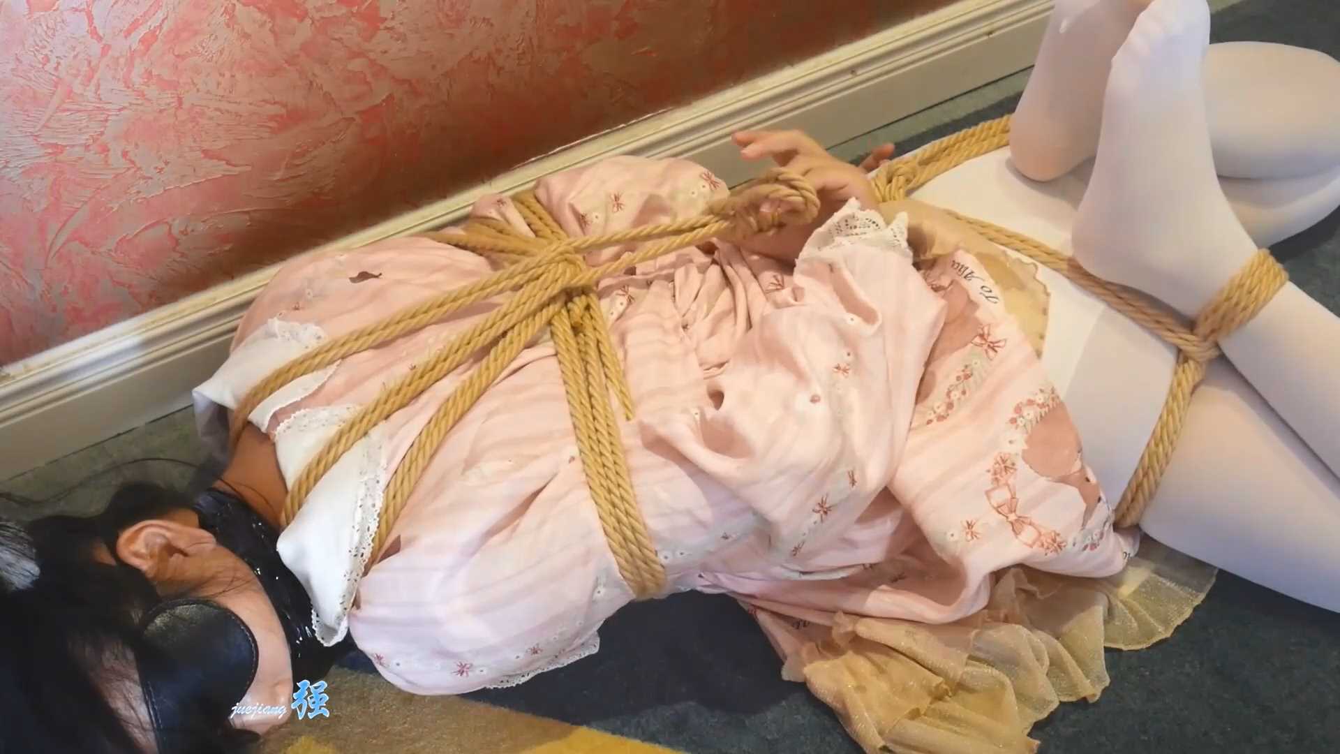 xiaoyu075.mp4_snapshot_37.54_[2025.01.18_16.40.21].jpg