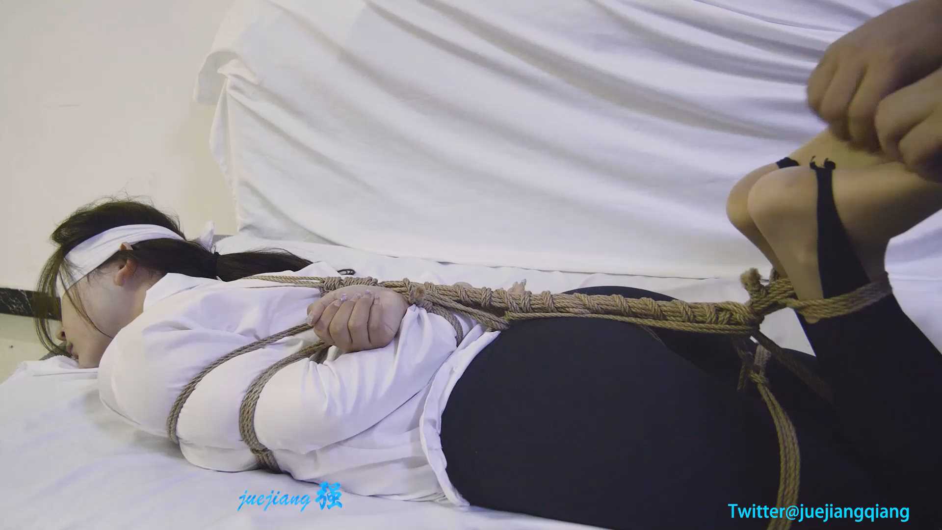xiaoyu047 定拍小开室内tk外出.mp4_snapshot_44.10_[2025.01.18_16.36.06].jpg