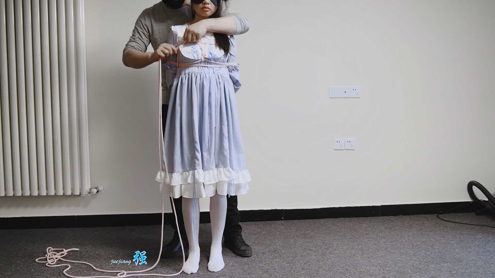 xiaoyu016 lo娘小零的日常1.mp4_snapshot_04.10_[2025.01.18_16.48.03].jpg
