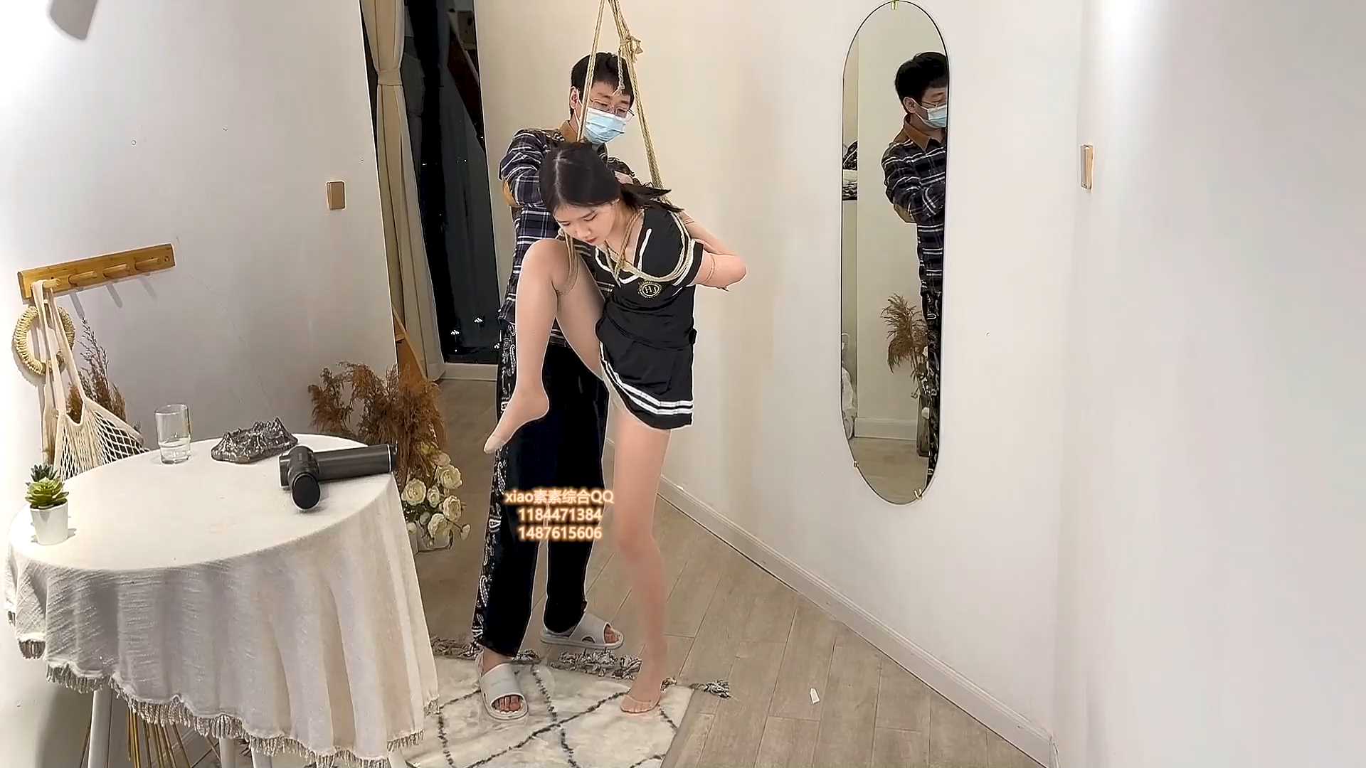 xiaosusu065 素素性感jk短裙被外卖小哥tj故事.mp4_snapshot_20.25_[2025.01.19_18.17.29].jpg