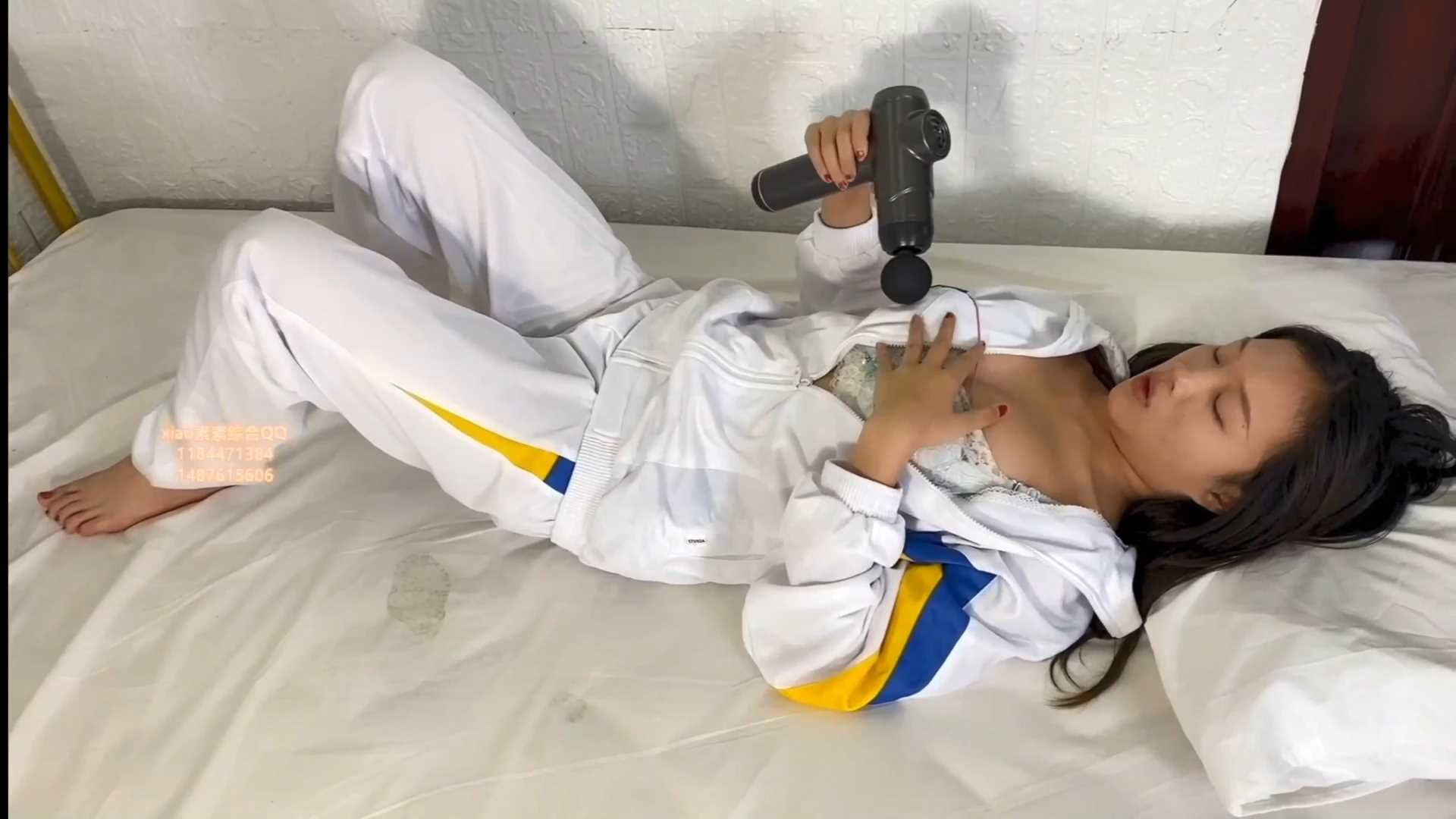 xiaosusu077 暗恋校服 第一部.mp4_snapshot_17.21_[2025.01.19_18.21.18].jpg