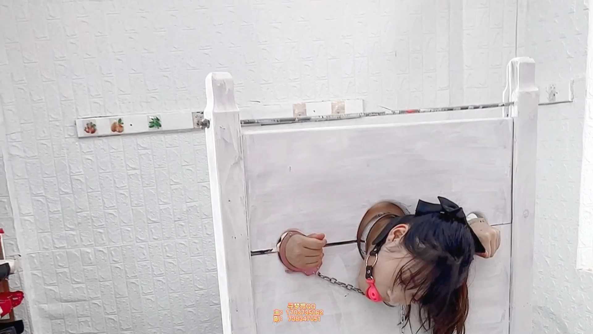 xiaosusu084 梦梦刑具篇.mp4_snapshot_13.35_[2025.01.19_18.23.43].jpg