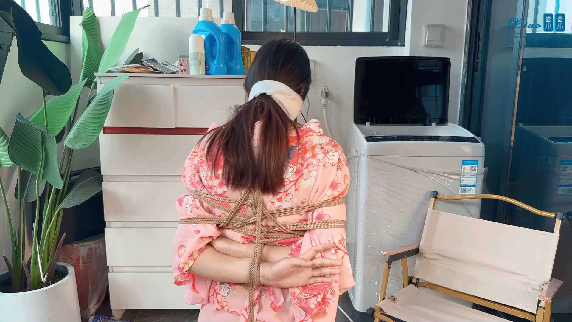 xiaosusu089 佳佳和服唯美绳艺.mp4_snapshot_16.50_[2025.01.19_18.25.22].jpg