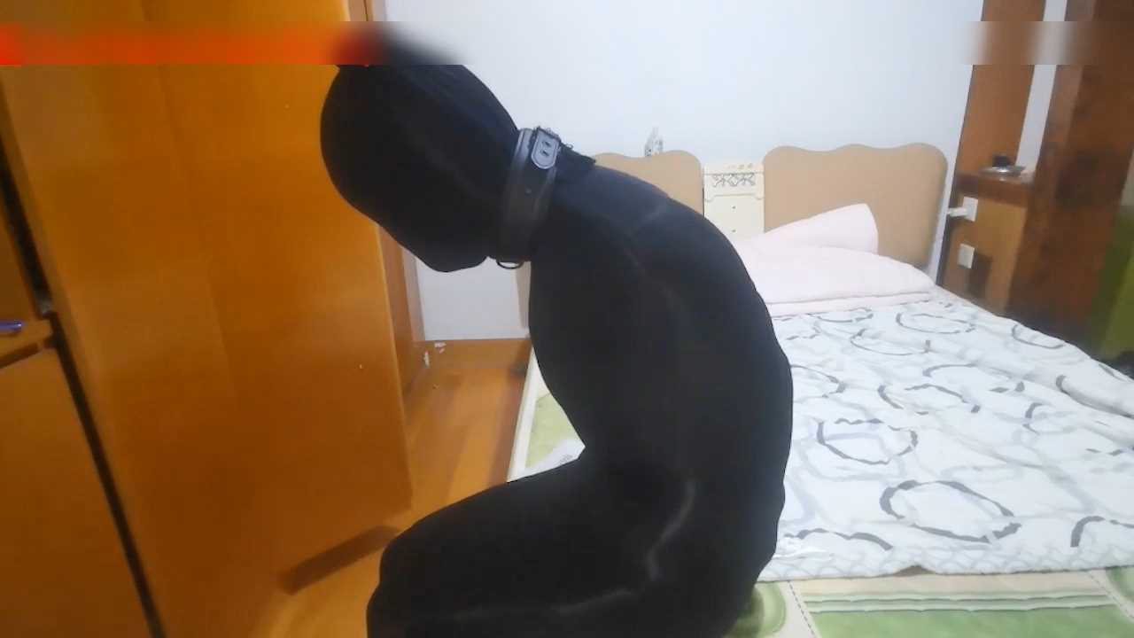 ZJXF066 六层丝包、挣扎、爬行、湿身挣扎.mp4_snapshot_00.33.30_[2025.01.29_20.22.11].jpg