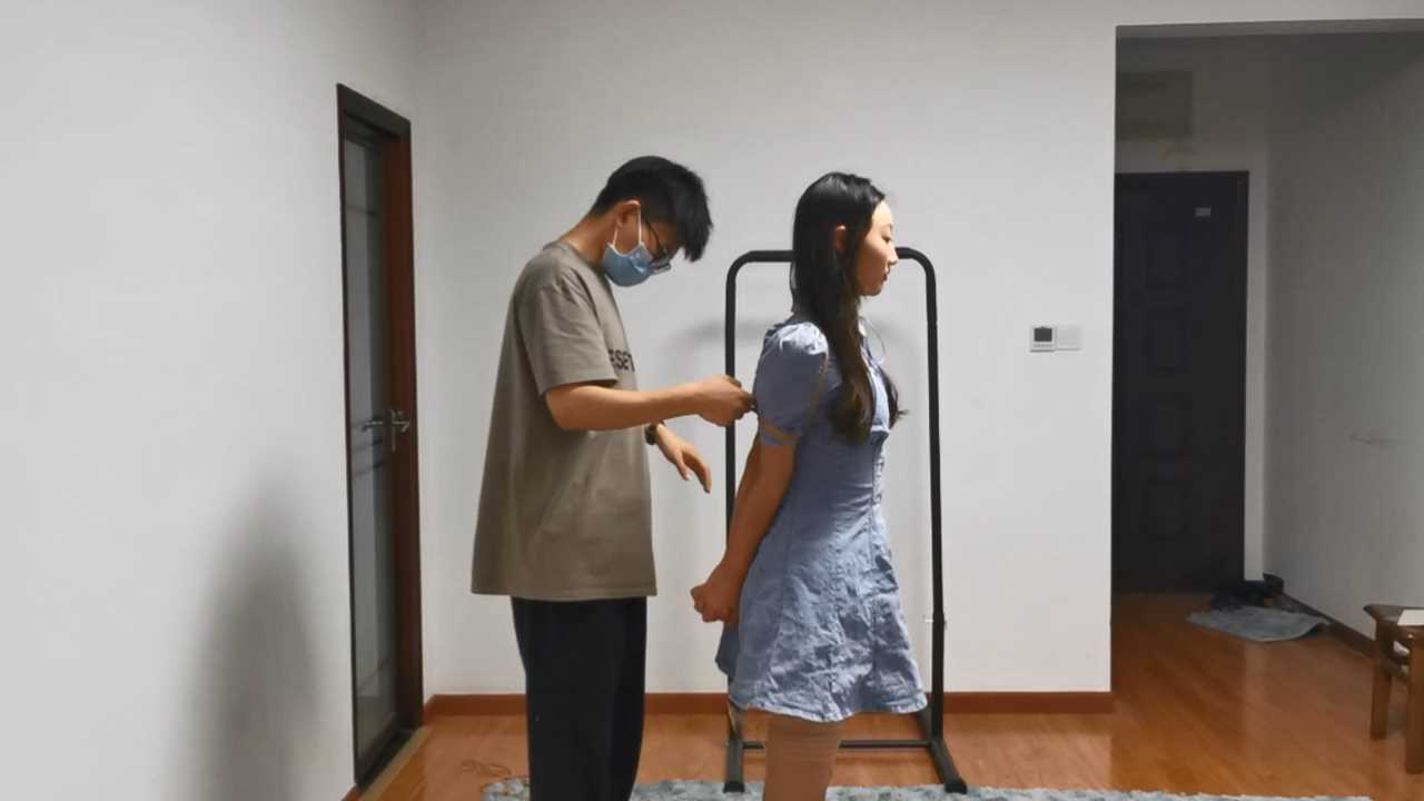 Aoteman041 新妹子菲极限驷马体验.mp4_snapshot_25.30_[2025.02.07_16.04.17].jpg