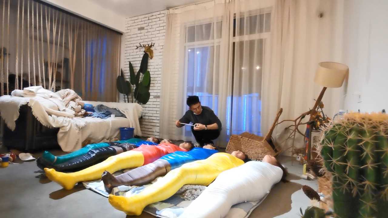 Aoteman040 新妹子瑜玉学妹简单的体验.mp4_snapshot_01.26.18_[2025.02.07_16.04.11].jpg