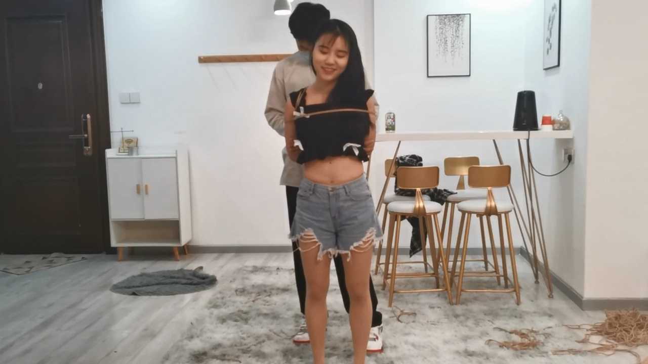 Aoteman013 新妹子小妮直臂驷马体验 40分钟独自放置.mp4_snapshot_00.32.54_[2025.02..jpg