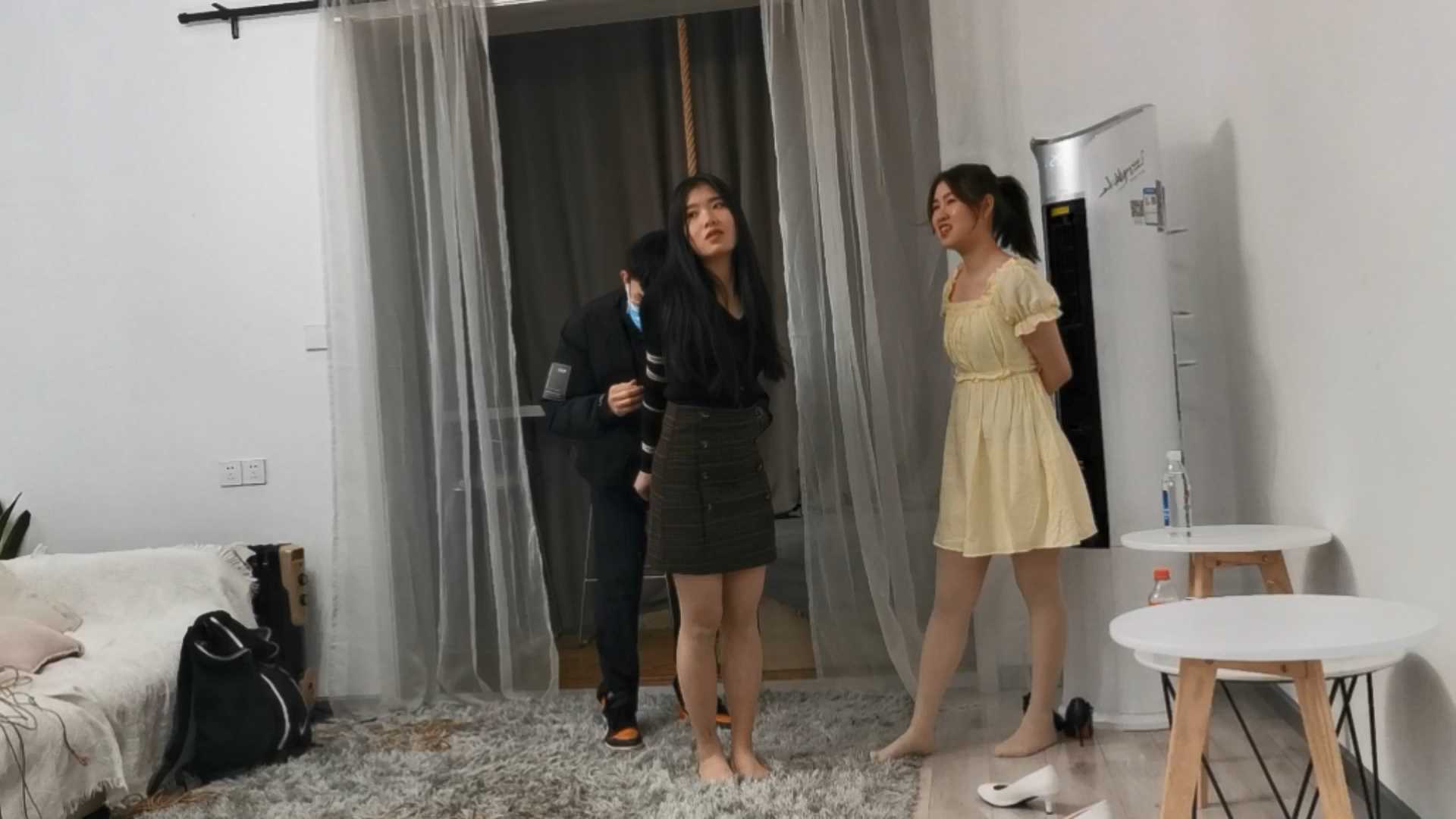 Aoteman017 年前约的一对闺蜜.mp4_snapshot_45.50_[2025.02.07_16.00.06].jpg