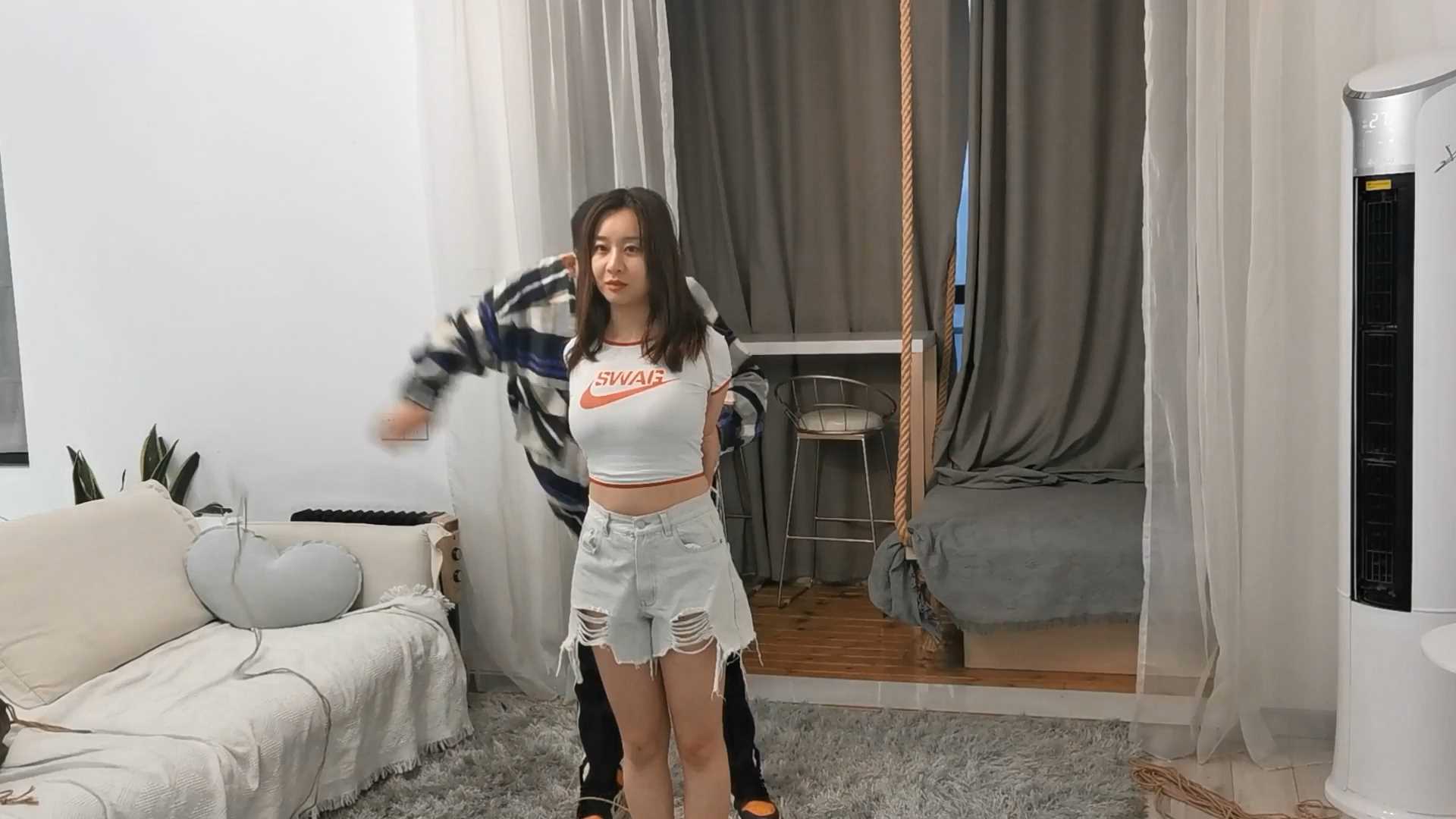 Aoteman036 软萌新妹子小宝 极限勒嘴驷马挣扎.mp4_snapshot_00.05.18_[2025.02.07_16.03.24].jpg