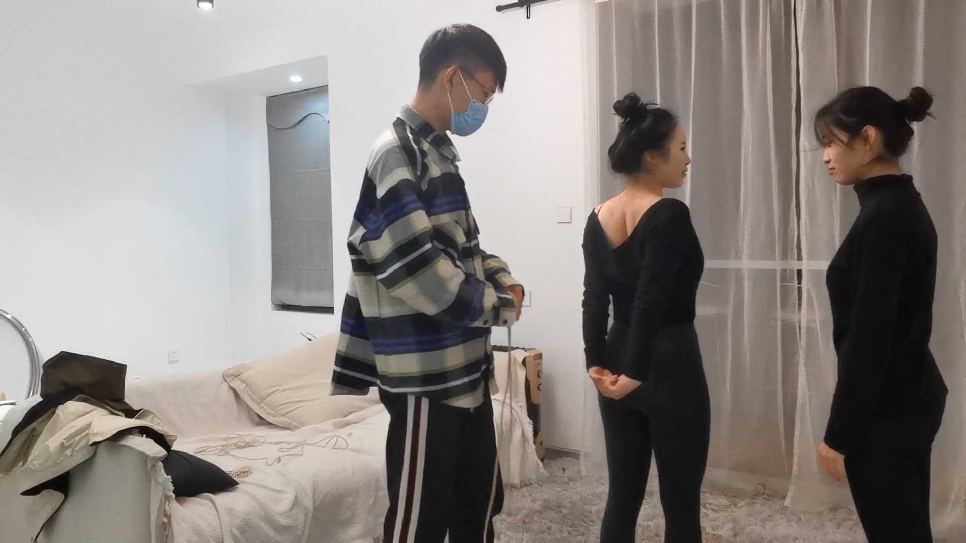 Aoteman037 闺蜜之间的报复之K-WEN带来的新妹子 互绑超极限驷马.mp4_snapshot_00.05.0.jpg