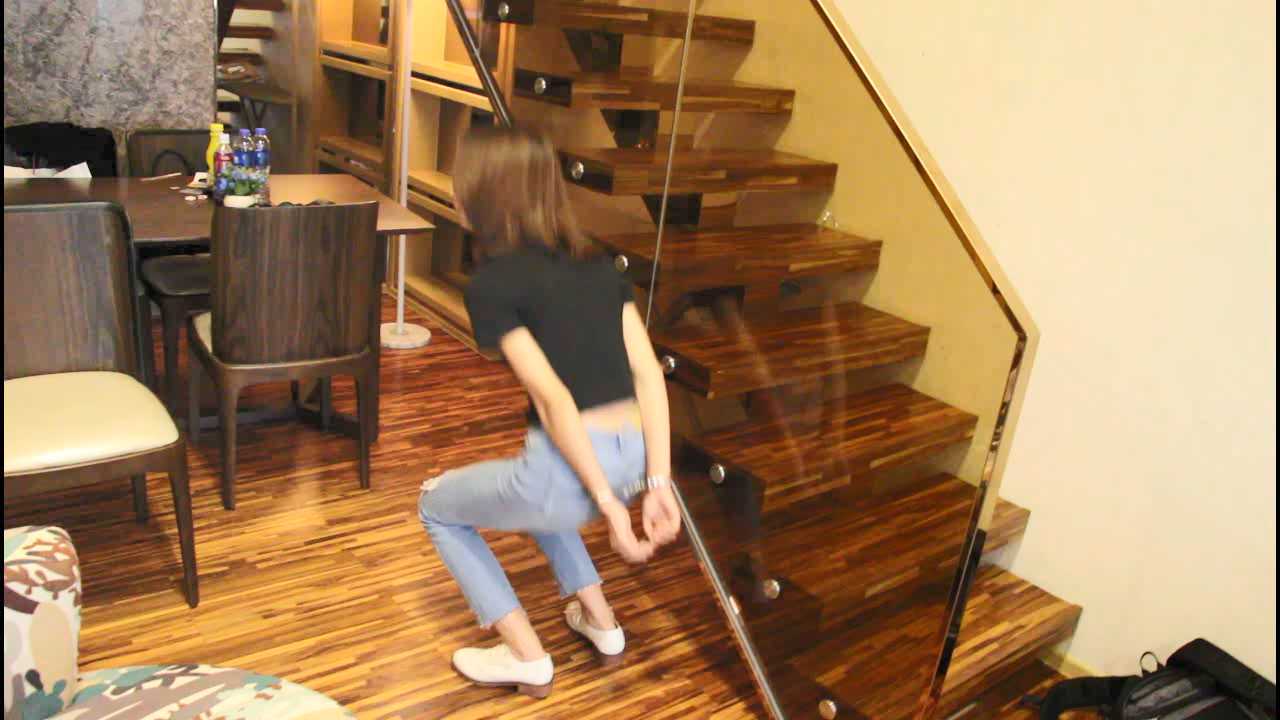 AMU125 可爱新模的驷马镣铐.mp4_snapshot_26.24_[2025.02.08_09.52.27].jpg
