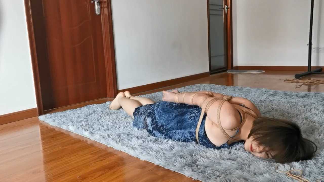 Aoteman056 5个新妹子合集.mp4_snapshot_00.00.00_[2025.02.07_16.07.11].jpg