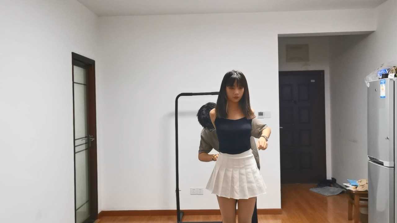 Aoteman051 小松的紧缚游戏 上集.mp4_snapshot_03.00_[2025.02.07_16.06.08].jpg
