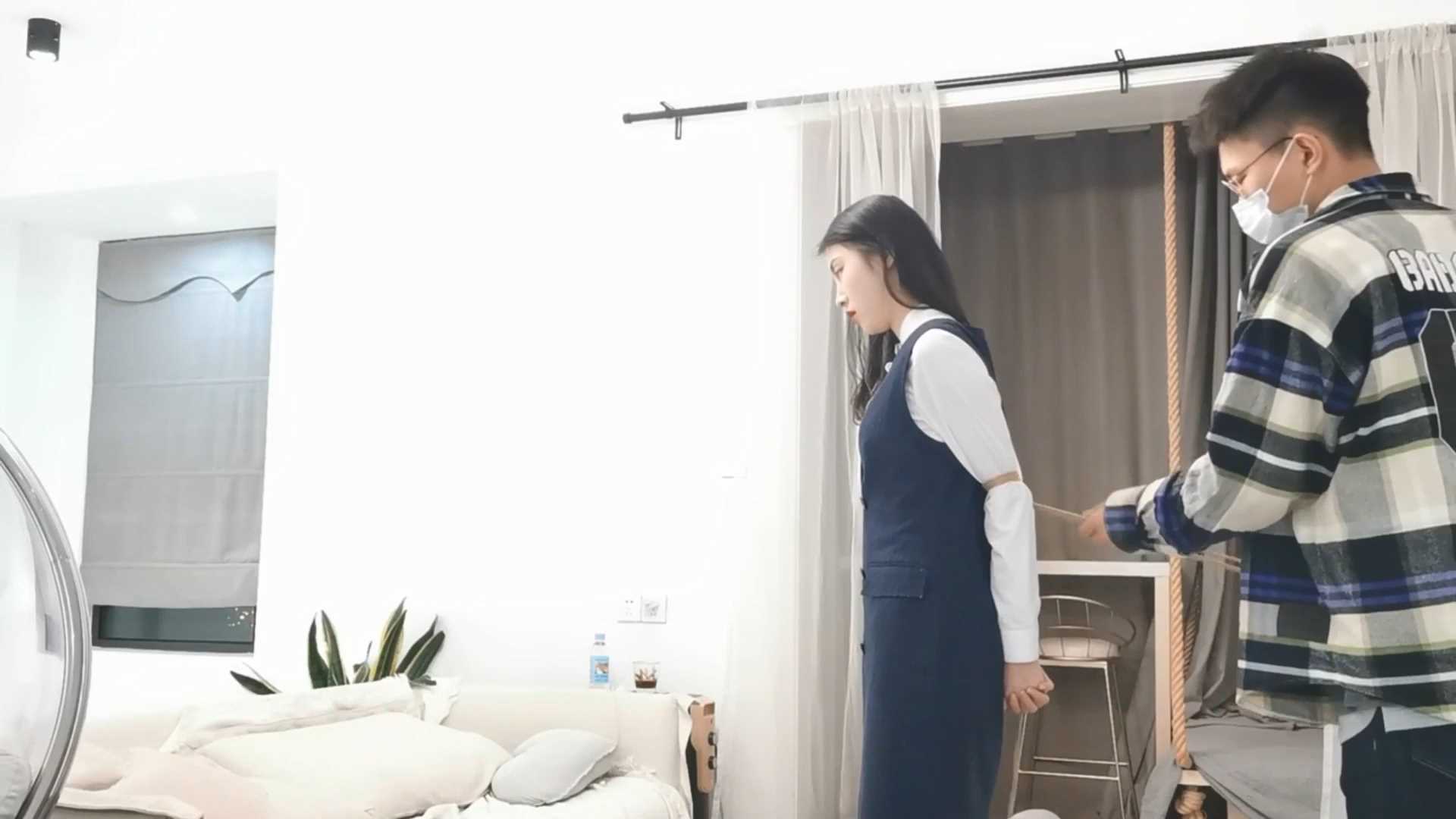 Aoteman063 莞尔小姐姐 工作制服 柠檬口球 极限驷马.mp4_snapshot_01.28_[2025.02.07_.jpg