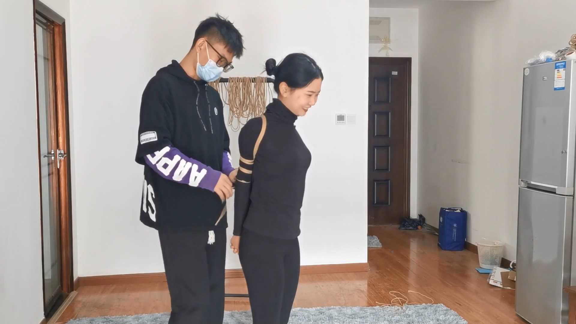 Aoteman064 晋升舞蹈老师的小九，极限直臂勒嘴驷马 挠痒痒.mp4_snapshot_04.40_[2025..jpg