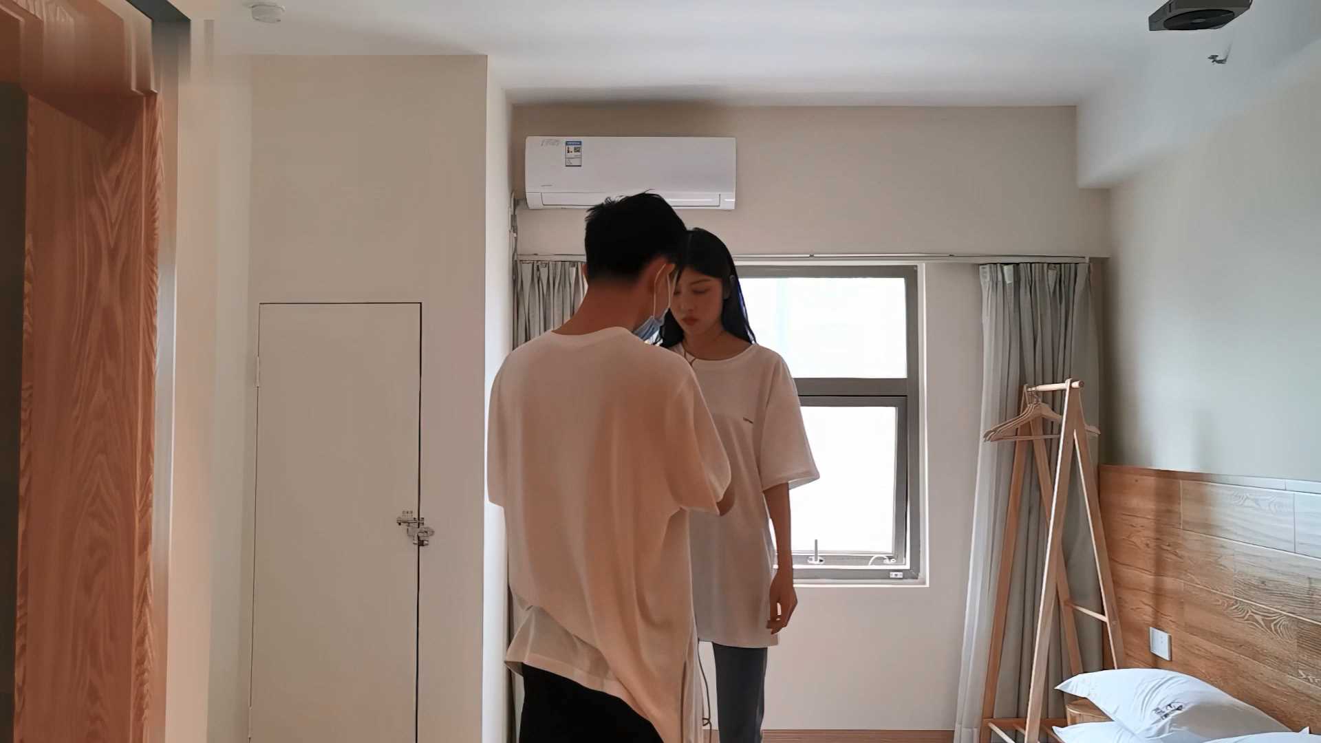Aoteman089 莞尔 龟甲.mp4_snapshot_02.10_[2025.02.07_16.13.46].jpg