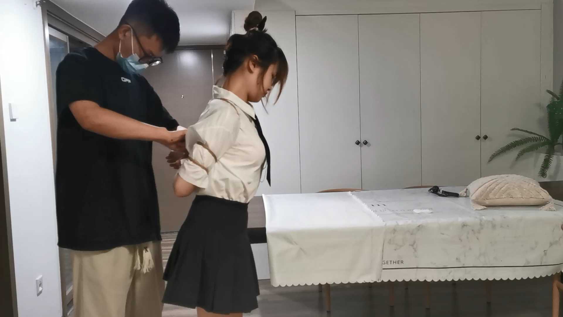 Aoteman098 超爱的玥妍JK五花驷马马具口球长时间放置.mp4_snapshot_00.06.39_[2025.02.jpg