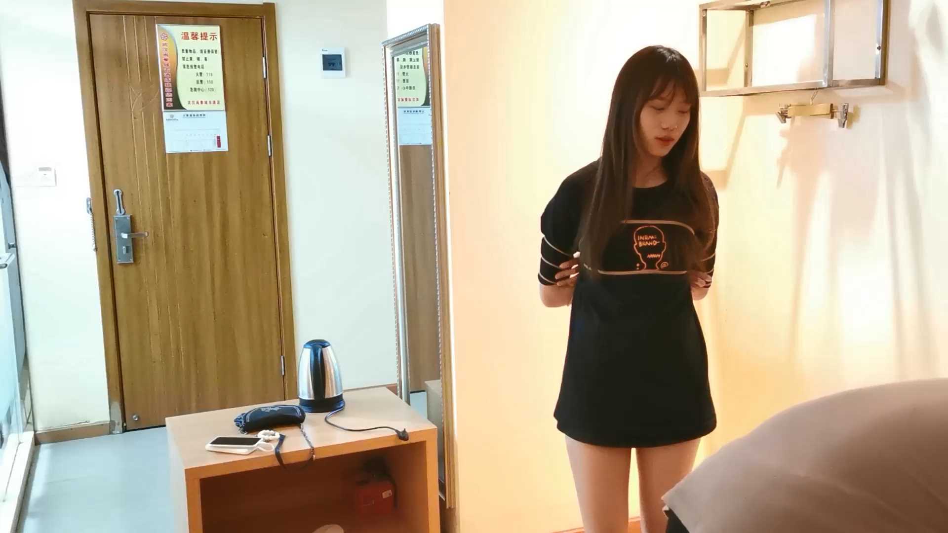 Aoteman103 珂如五花紧缚跪缚90分钟放置.mp4_snapshot_00.05.45_[2025.02.08_19.54.50].jpg