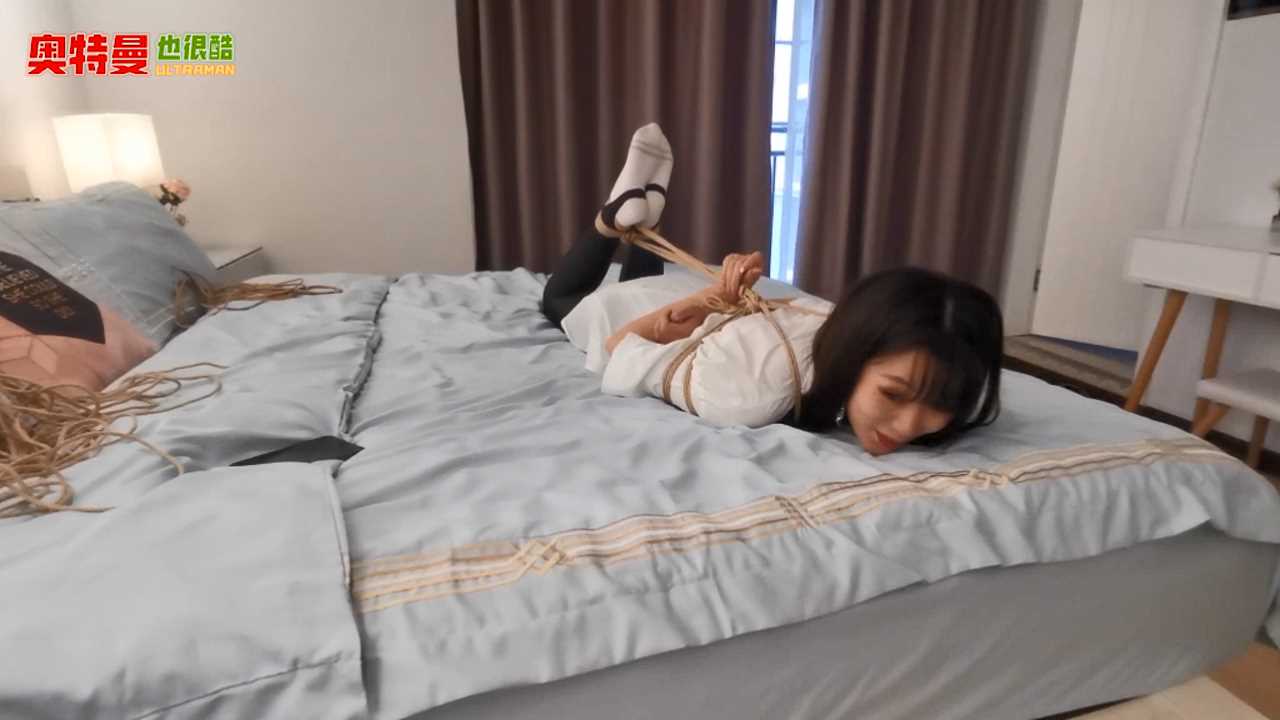 Aoteman118 瑜伽裤五花驷马.mp4_snapshot_40.20_[2025.02.08_19.59.27].jpg