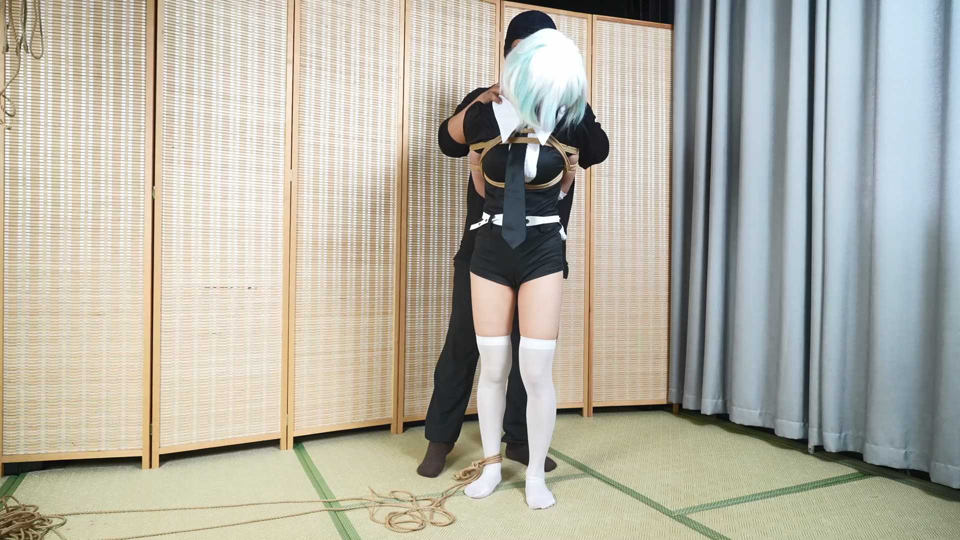 XRYC379 象人工作室 小0-cos宝石之国 塞车服两套衣服，直臂极限驷马 V字驷马 单脚驷马.jpg