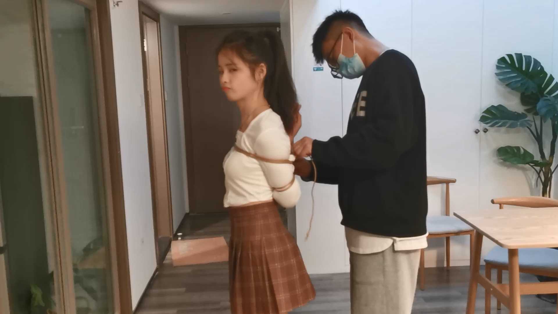 Aoteman159 美少女小郭极限后手观音驷马超长时间放置.mp4_snapshot_00.10.33_[2025.02.jpg