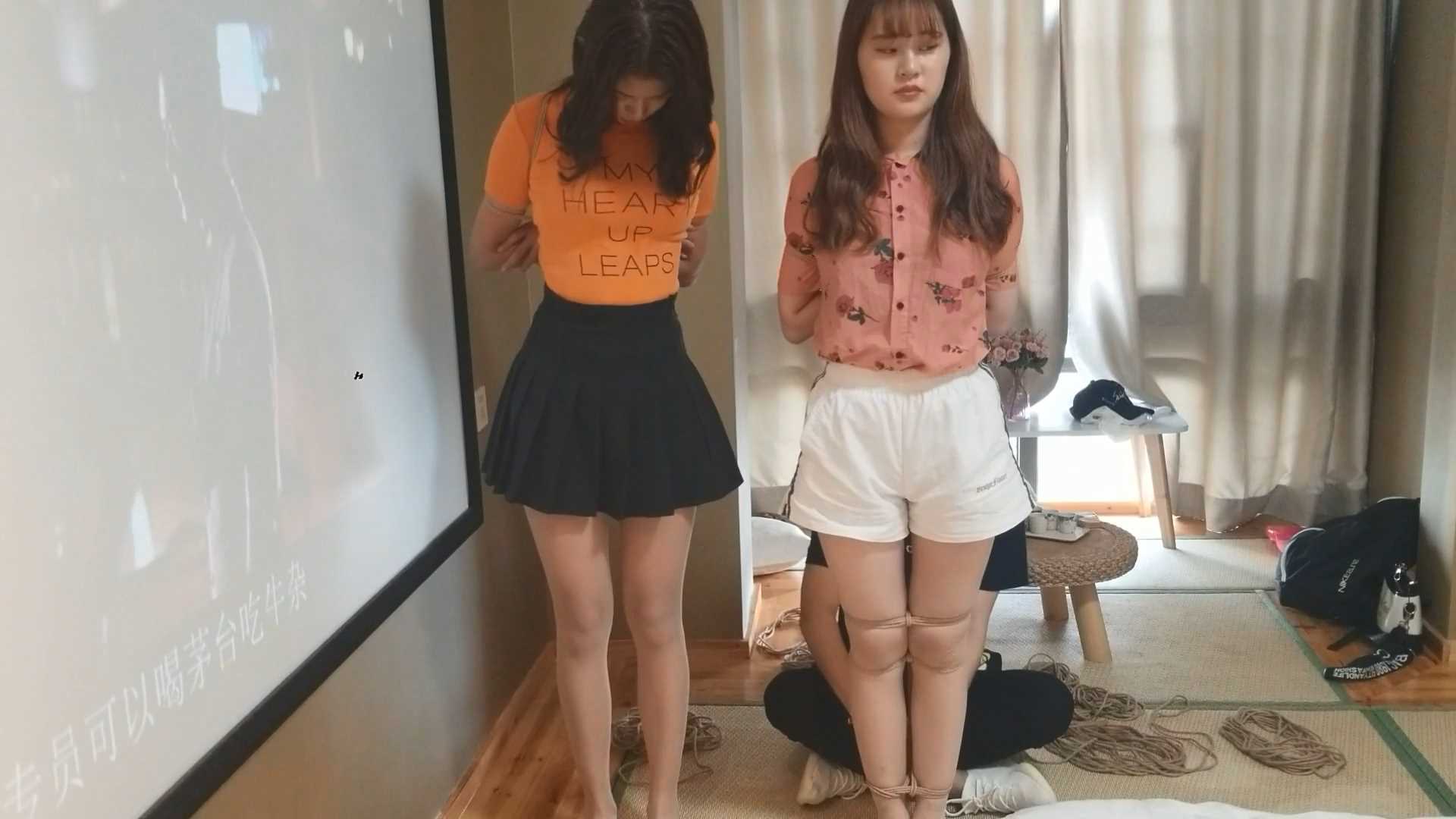 Aoteman188 新模特赵赵和琳琳01.mp4_snapshot_14.44_[2025.02.11_15.21.50].jpg