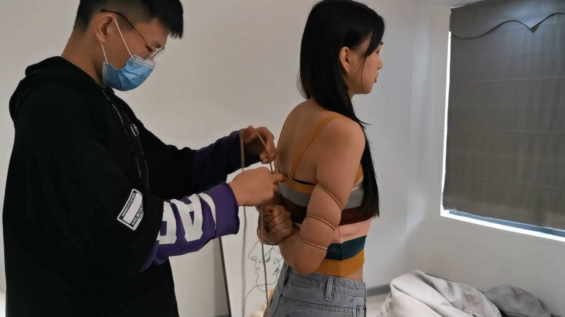 Aoteman186 佛系拍摄之美术生绒绒.mp4_snapshot_03.10_[2025.02.11_15.21.23].jpg