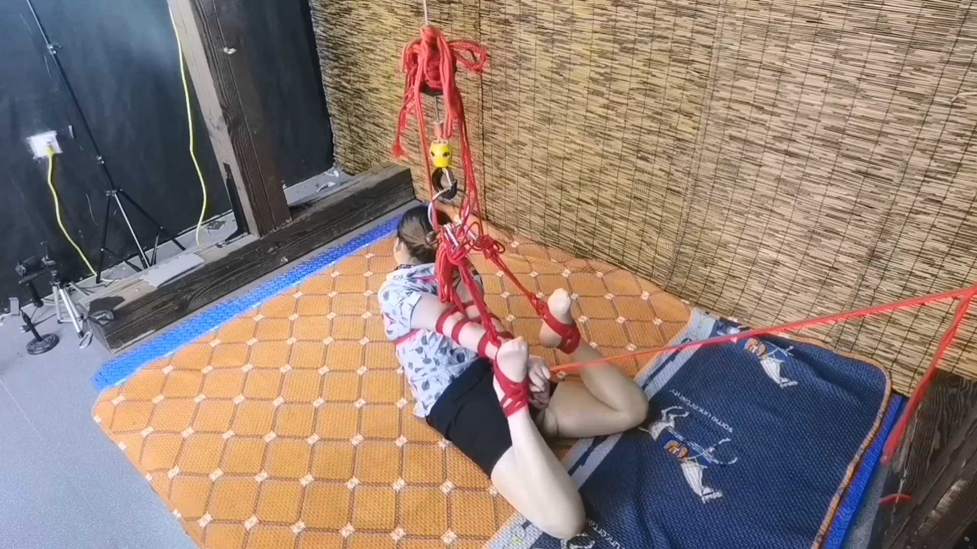 FT328.mp4_snapshot_01.59_[2025.02.08_19.19.20].jpg