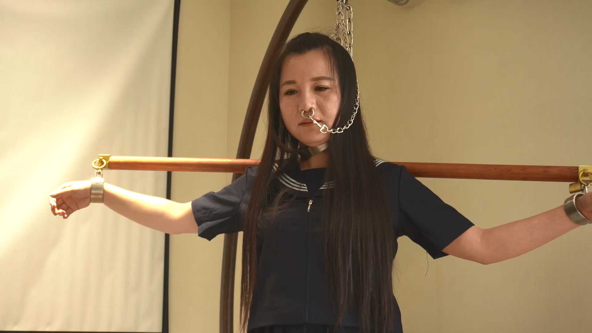 YWY053 私奴盈盈之从校服到婚纱 上集.mp4_snapshot_14.44_[2025.02.14_13.36.08].jpg