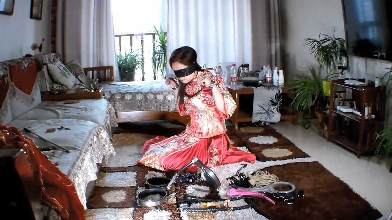 YWY005 奴隶新娘之洞房花烛夜的初调.mp4_snapshot_22.15_[2025.02.14_13.25.24].jpg