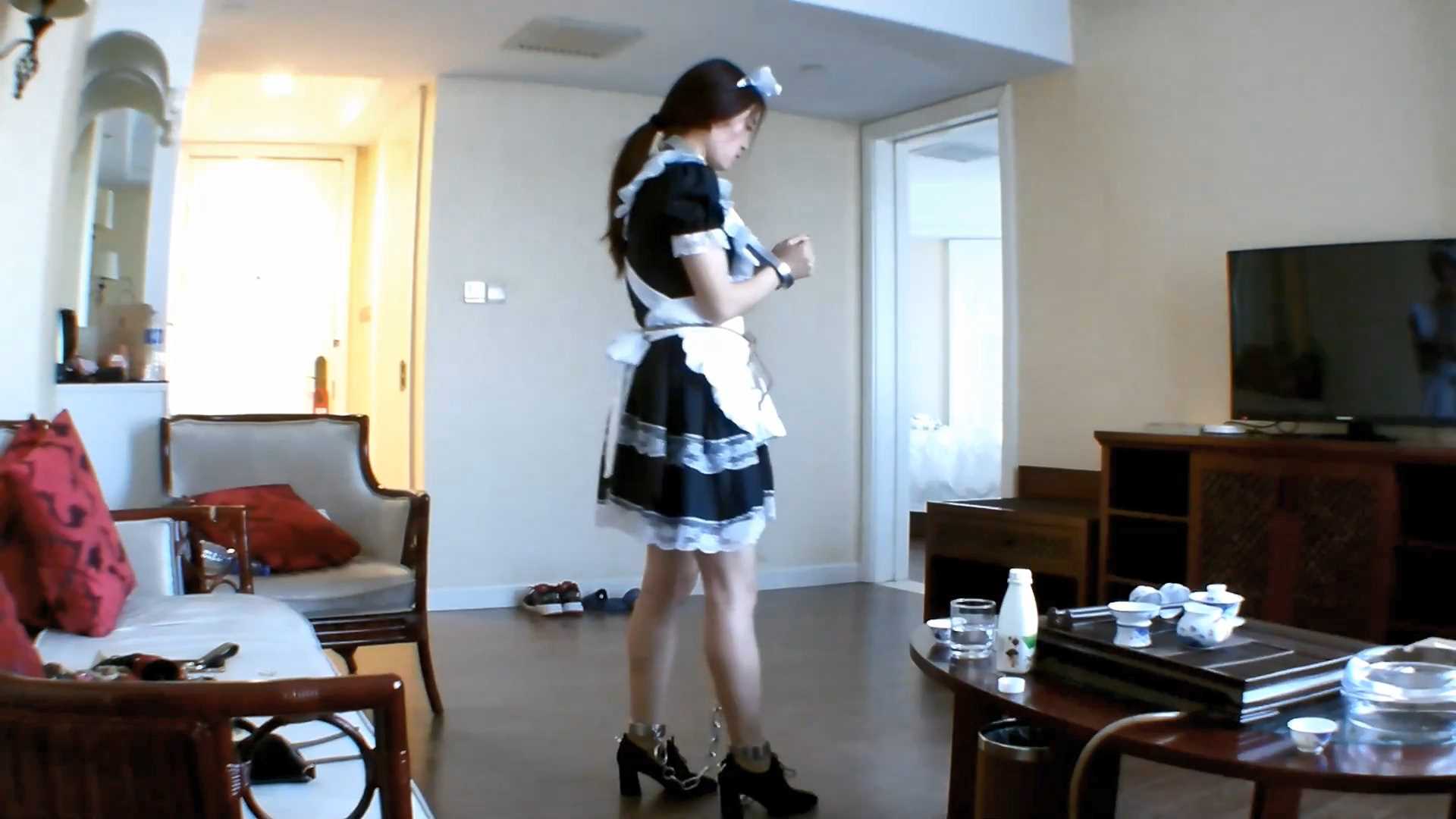 YWY015 妻奴之奴仆一日 上集.MP4_snapshot_30.21_[2025.02.14_13.27.21].jpg