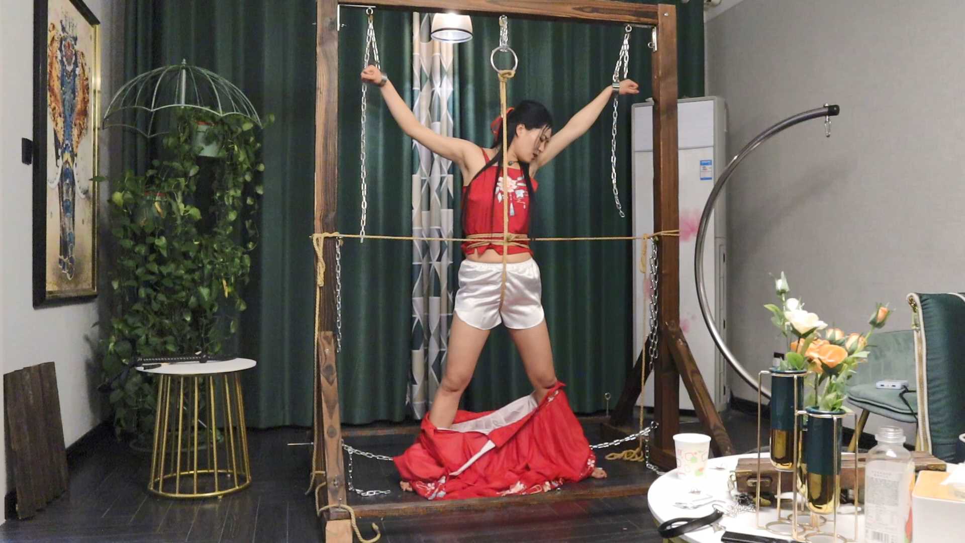 YWY027 私奴之古代酷刑篇 下集.mp4_snapshot_32.59_[2025.02.14_13.30.07].jpg