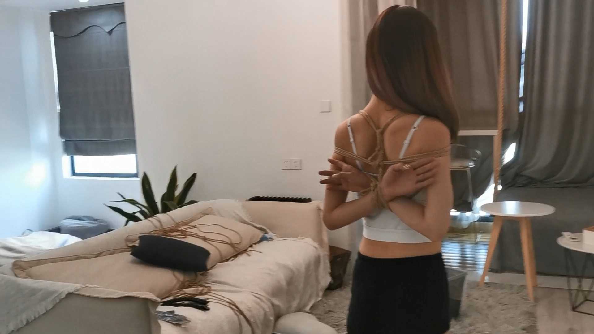 Aoteman225 紧缚实验之逃脱 梦怡 玉竹.mp4_snapshot_04.22_[2025.02.11_15.34.18].jpg