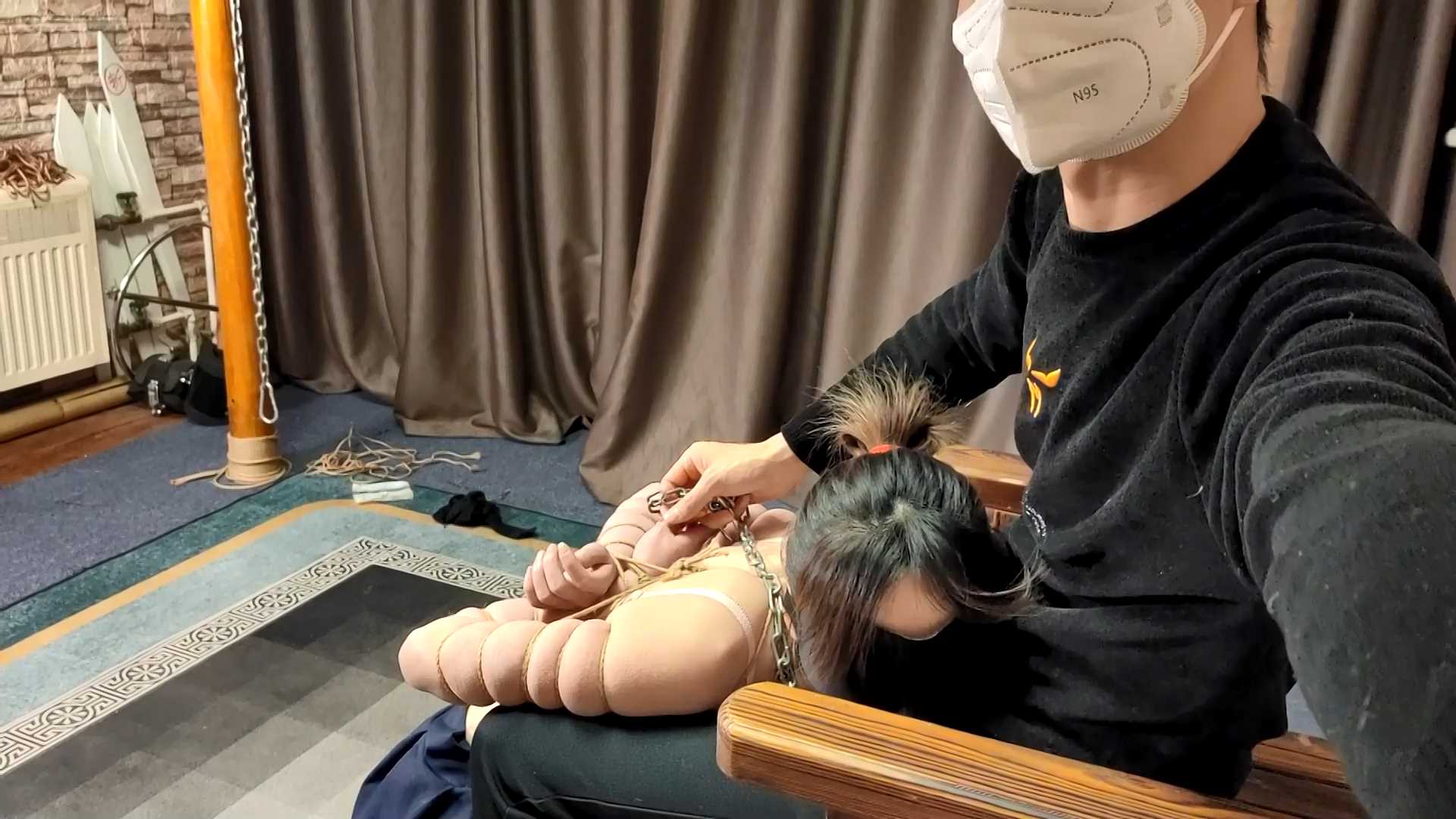 YS078 喵喵内衣斩标打耳光.mp4_snapshot_11.32_[2025.02.14_10.58.12].jpg