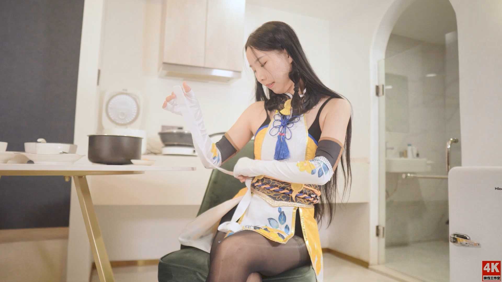 4KYX051 胡桃来啦.mp4_snapshot_12.38_[2025.02.14_12.15.35].jpg