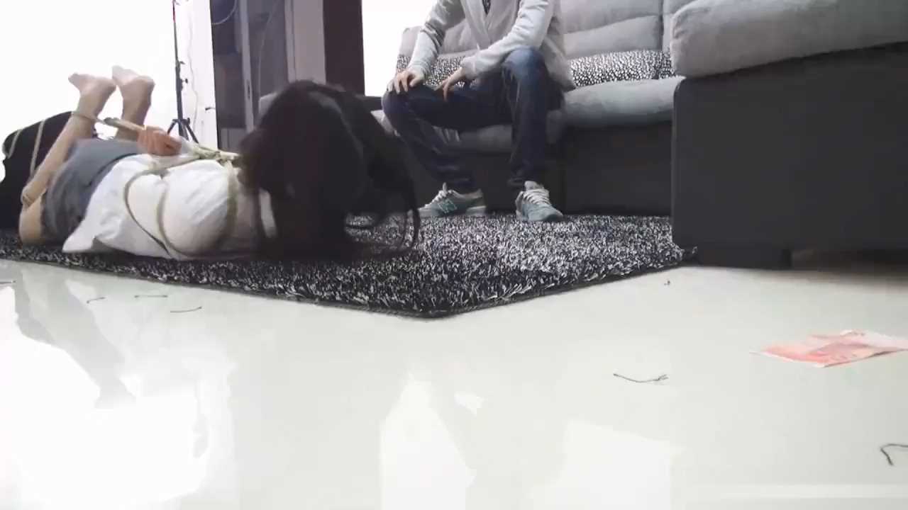 HNYC050 土豪的游戏.mp4_snapshot_12.04_[2025.02.17_11.45.26].jpg