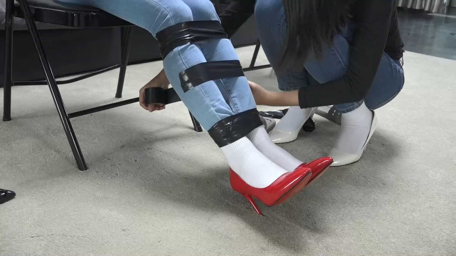 HNYC018 灰鸟定制 文清悦悦仟雅.mp4_snapshot_00.35.15_[2025.02.17_11.32.12].jpg