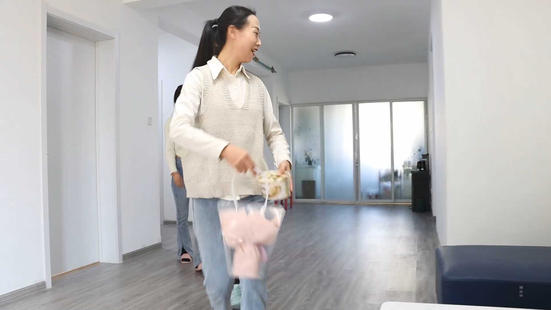 DYK031 表错情 上集.mp4_snapshot_02.26_[2025.02.17_10.32.13].jpg