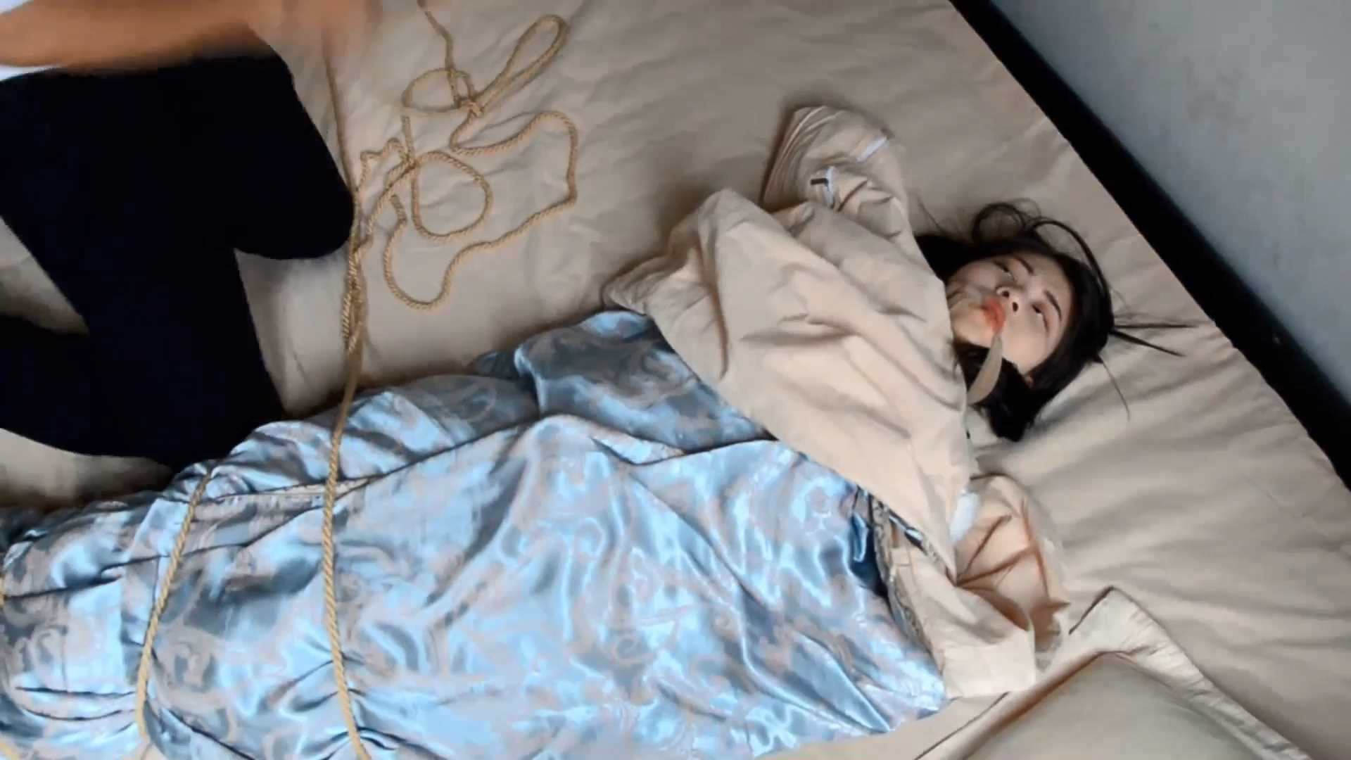 DYK005 贩卖日记.mp4_snapshot_20.59_[2025.02.17_10.27.54].jpg