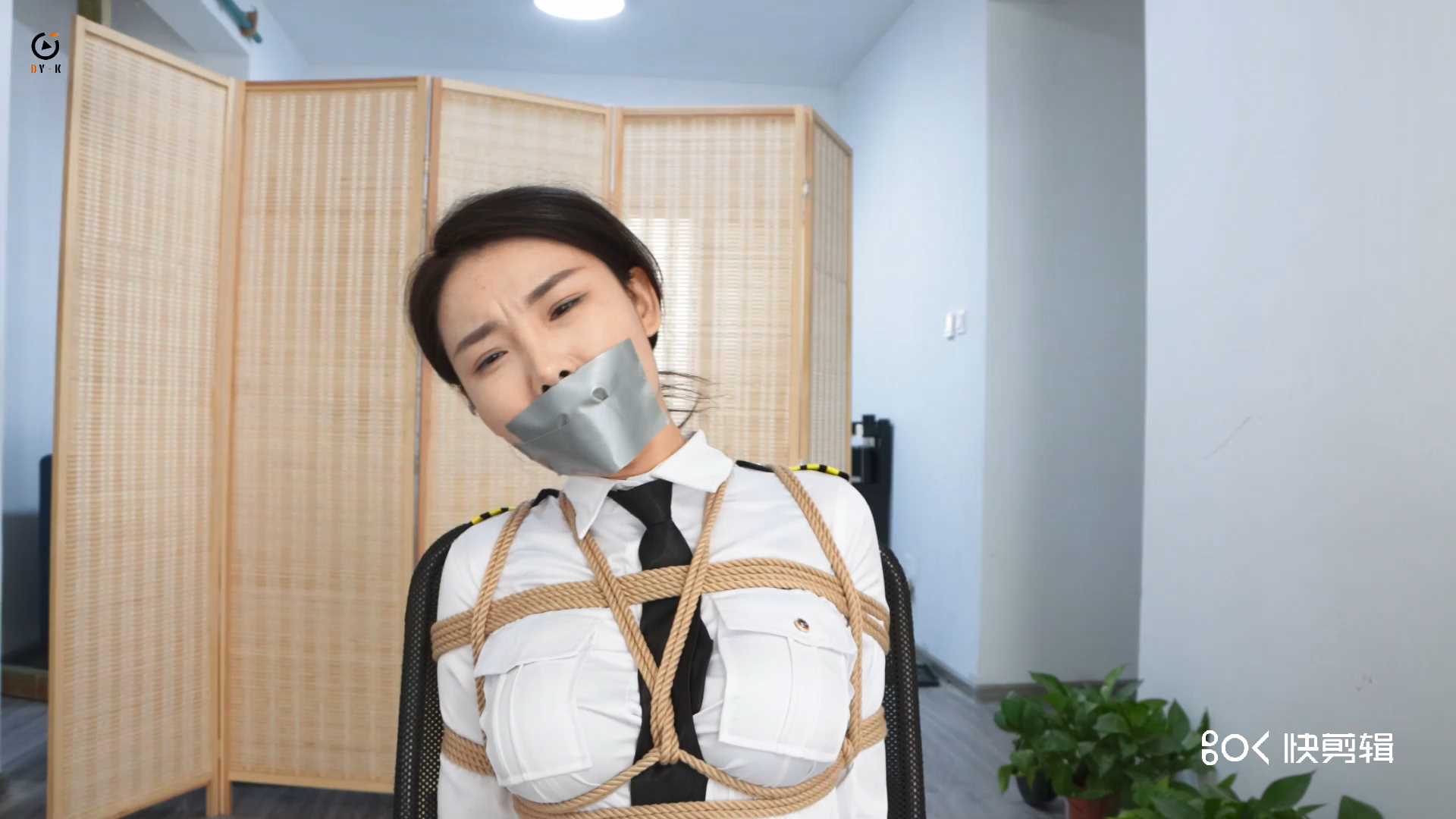DYK313 一含的安全自救讲座之双人遇险的自救方式论证 下集.mp4_snapshot_04.04_[2025..jpg