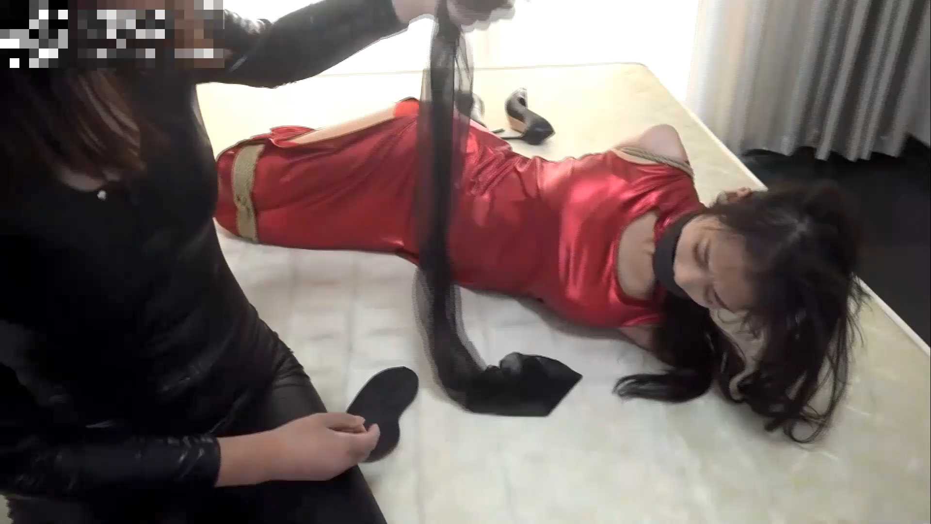 HNYC079 女飞贼事件簿之逆袭.mp4_snapshot_28.33_[2025.02.17_11.51.45].jpg