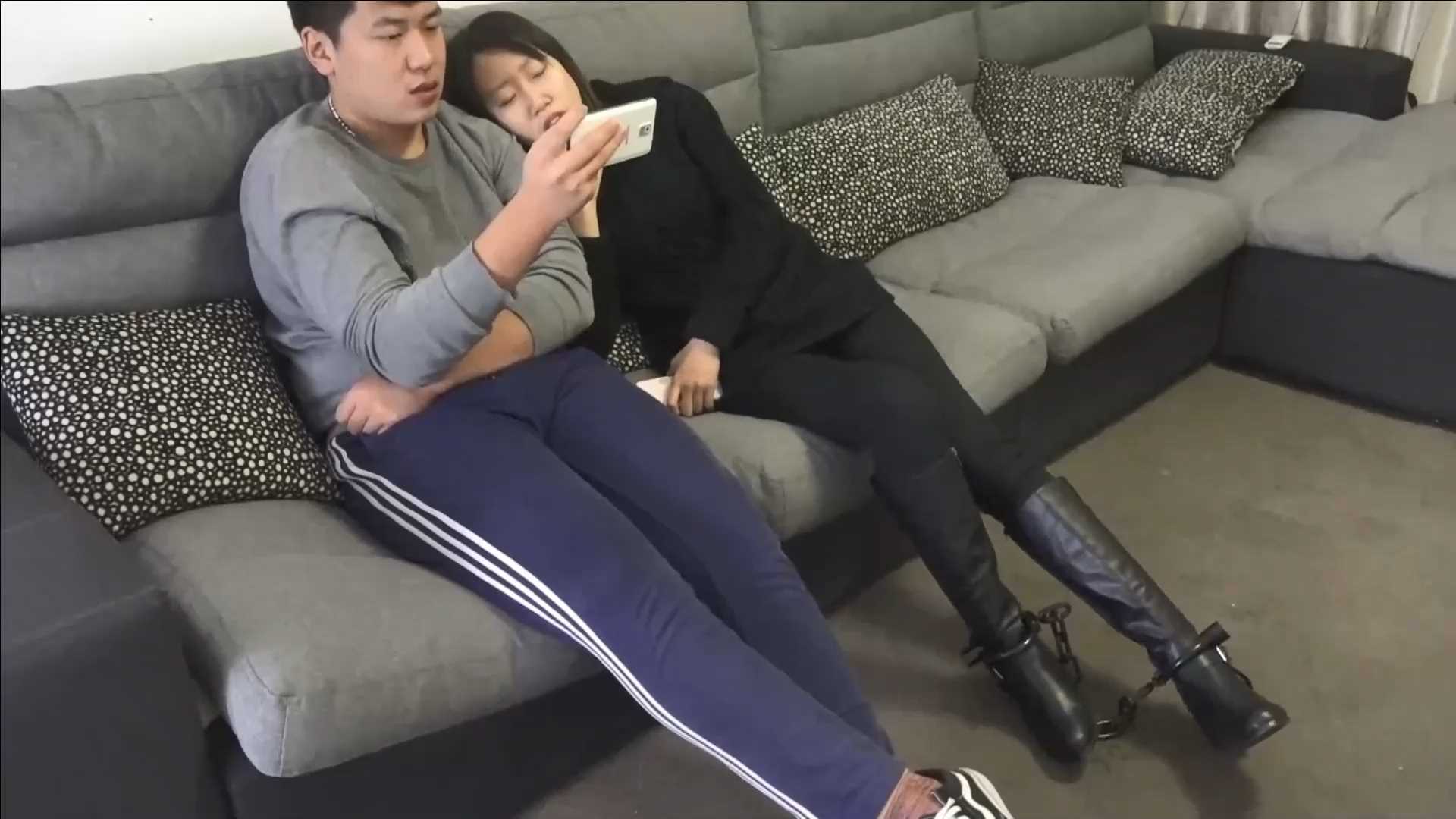 HNYC087 贩毒的少女 完整版.mp4_snapshot_01.02.40_[2025.02.17_11.53.07].jpg